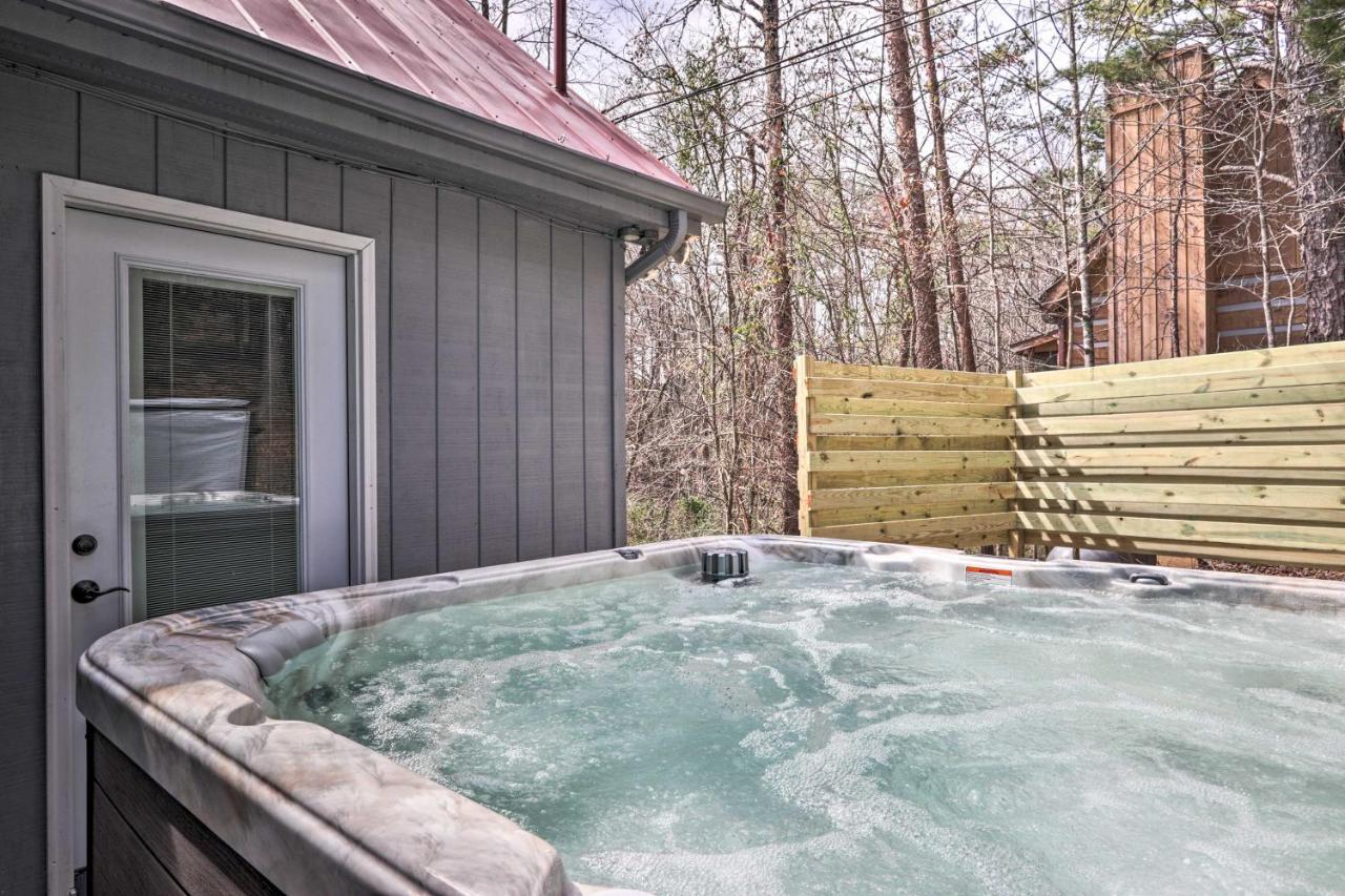 Pigeon Forge Cabin With Hot Tub, 12 Mi To Dollywood! Eksteriør billede